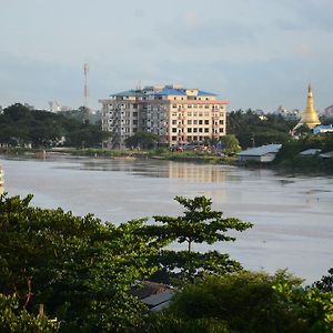 Great Glory Hotel